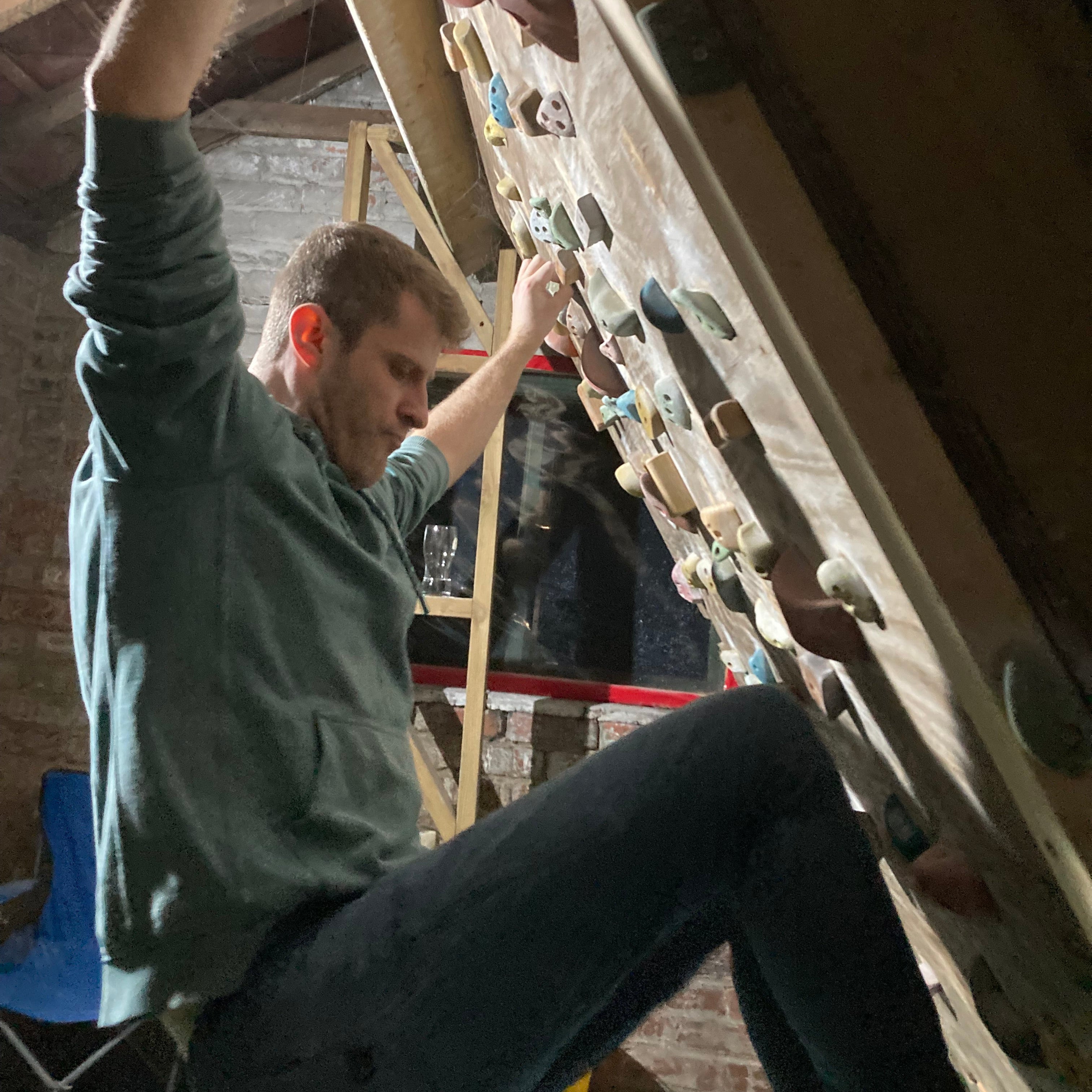 Terra hold incut crimpster